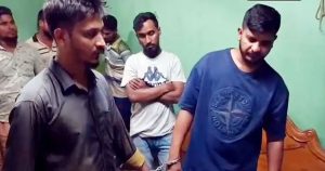 লুটপাটের অভিযোগে আটক ৫ জনকে ছিনিয়ে নিল সহযোগীরা