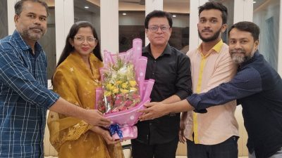 নারায়ণগঞ্জ প্রেসক্লাবে মানবাধিকার সংগঠনের নেতৃবৃন্দের সৌজন্য সাক্ষাৎ