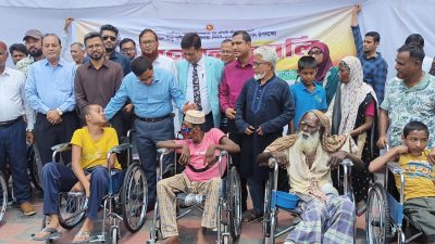 বর্ণাঢ্য আয়োজনে নারায়ণগঞ্জে বিশ্ব অটিজম দিবস পালন, অটিজমদের মাঝে হুইলচেয়ার বিতরণ