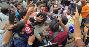 ধানমন্ডি ৩২ নম্বরে জামায়াতের মিছিল শেষে সাংবাদিকের ওপর হামলার অভিযোগ