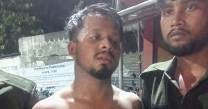 জাবির নারী শিক্ষার্থীদের ওয়াশরুমে গোপনে ভিডিও ধারণের অভিযোগে বহিরাগত আটক